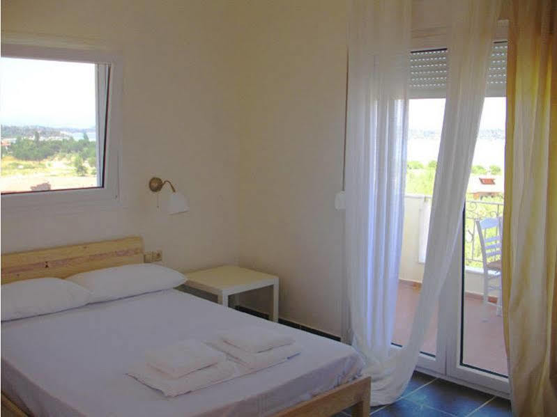 Hotel Lofos - The Hill Ios Exteriör bild